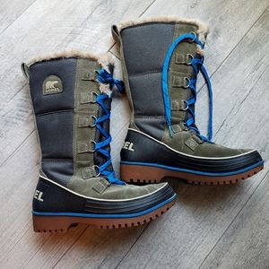 Sorel Tivoli High II boots